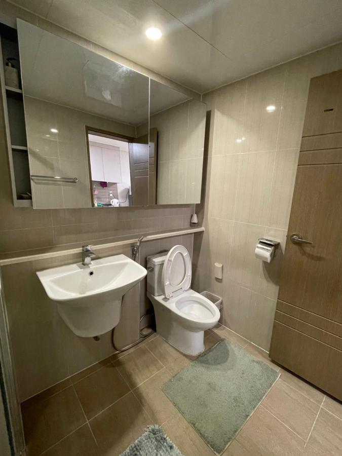 Spacious Luxury Condo W/ Kitchen Beside Hilton Clark D'Heights Angeles Buitenkant foto